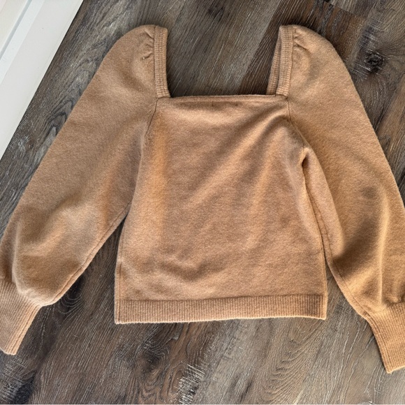 H&M Tan Wool Blend Sweater Blouse - New with Tags - Picture 5 of 5